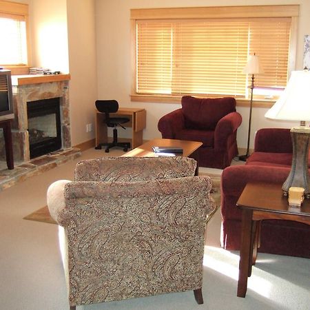 Red Mountain Village Condos Rossland Habitación foto