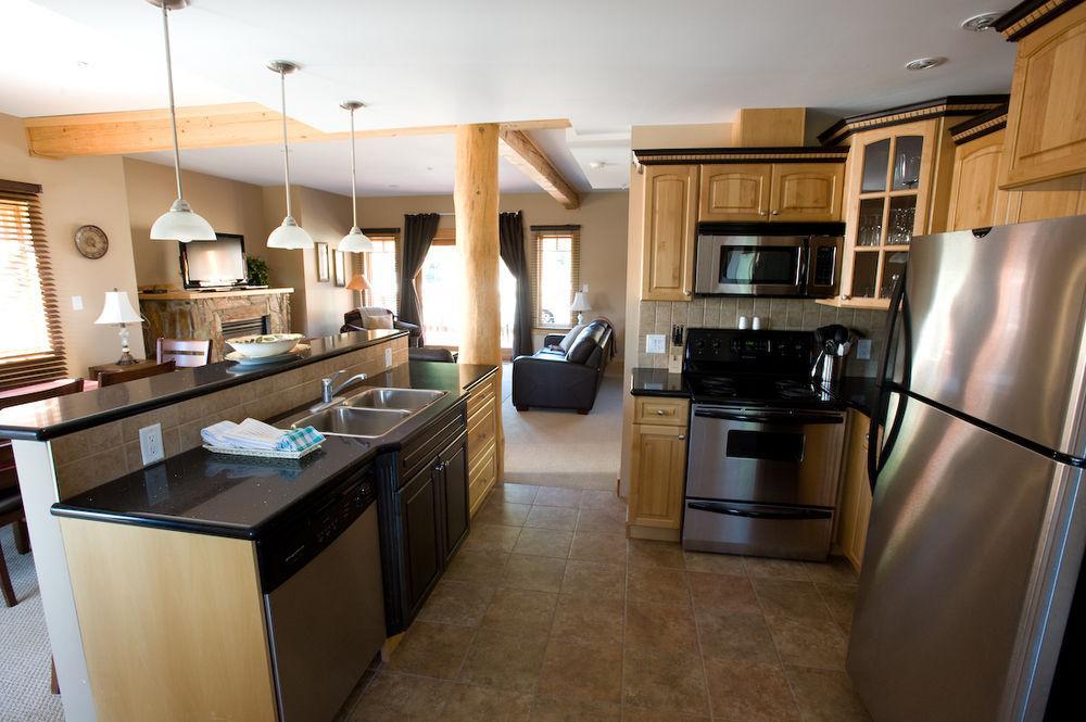 Red Mountain Village Condos Rossland Exterior foto